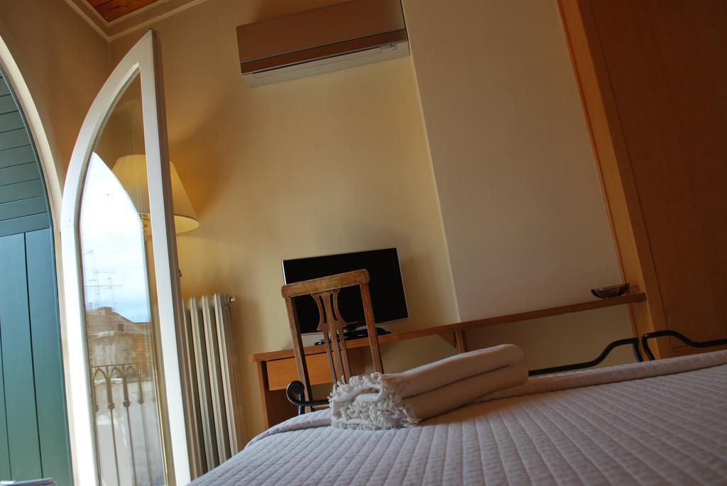 Bed & Breakfast Palazzo Sottile Meninni - Classic Experience *
